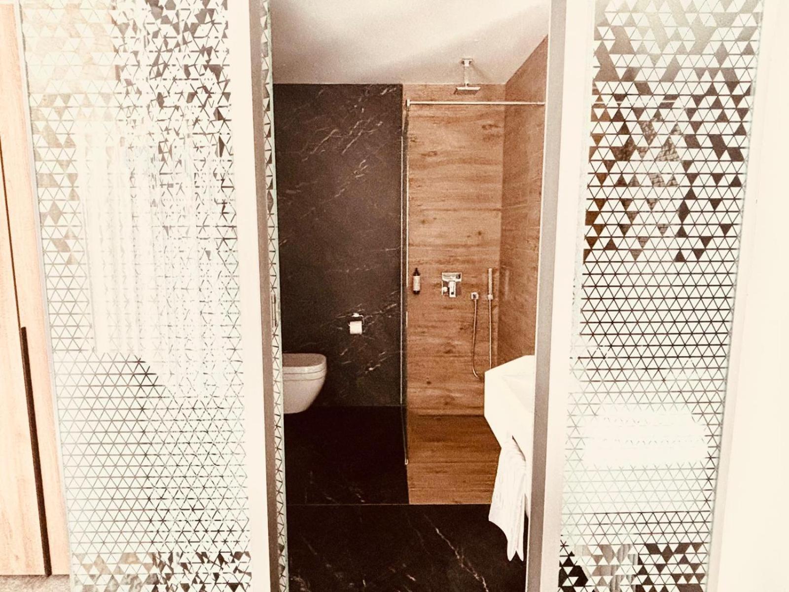 Cm111Apparthotel Βουκουρέστι Εξωτερικό φωτογραφία